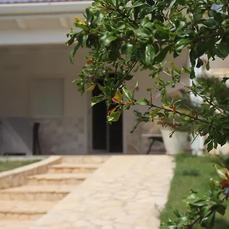 Da Nonno Pietro 公寓式酒店 3*