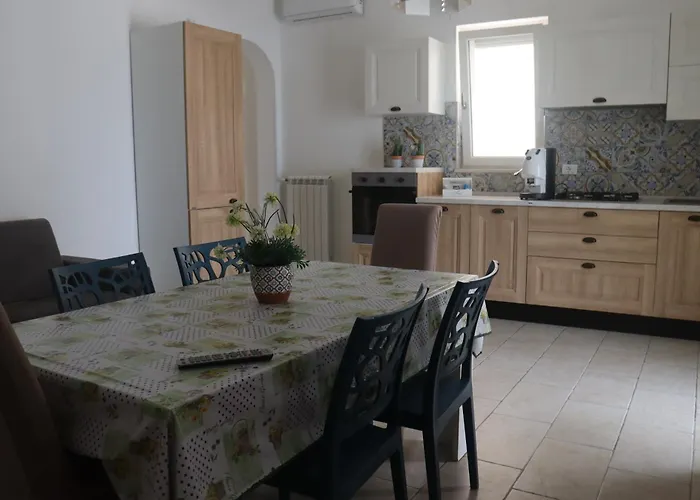 Lägenhetshotell Da Nonno Pietro Pulsano